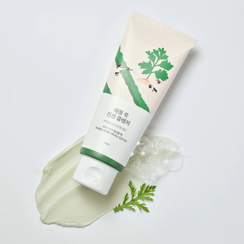 Round Lab Mugwort Calming Cleanser - Olive Kollection