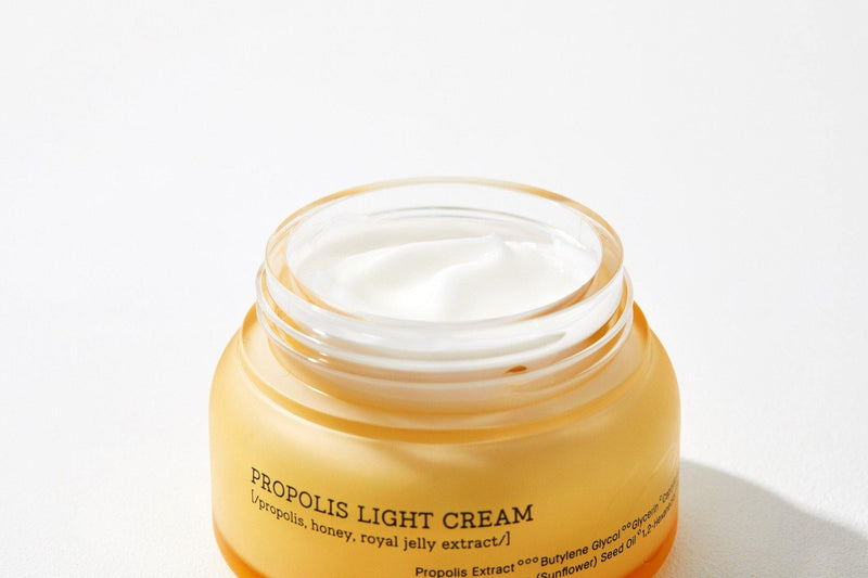 Cosrx Full Fit Propolis Light Cream - Olive Kollection